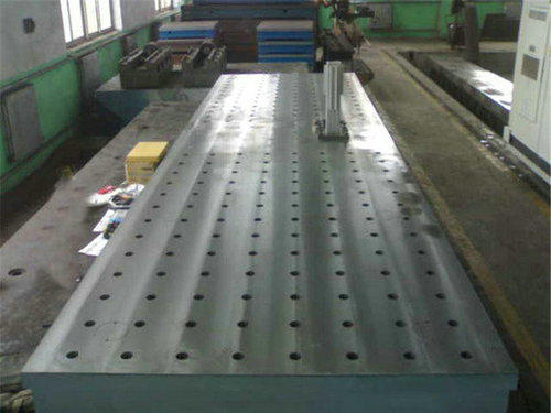 电力行业使用地轨槽铁的优势